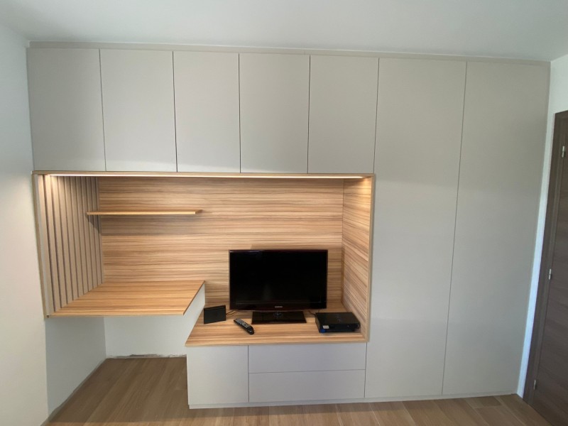 Aménagement de placard de chambre
