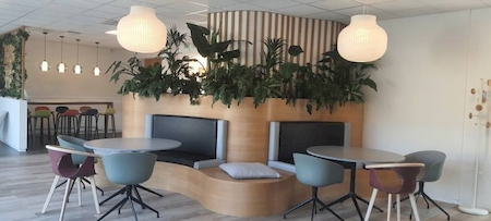 Notre zone d'activité pour ce service Fabrication de meubles en bois sur mesure pour particuliers aux alentours de Pertuis